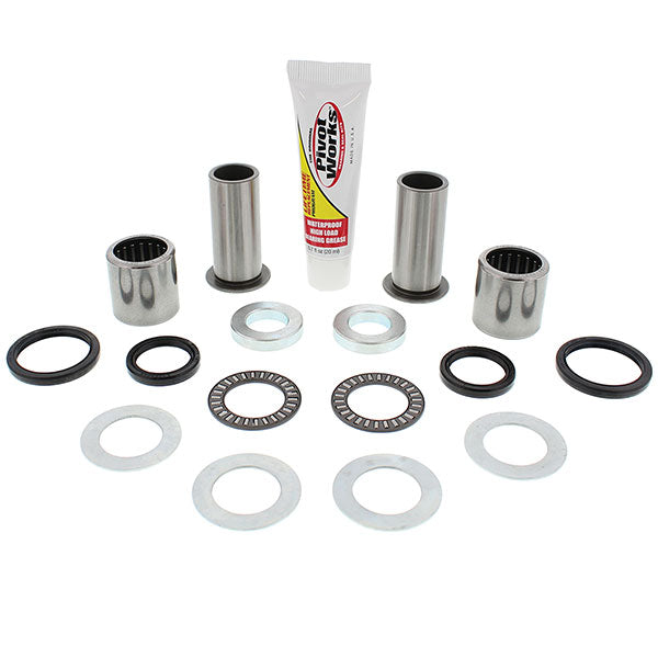 PIVOT WORKS SWINGARM BEARING KIT SUZUKI PWSAK-S18-021