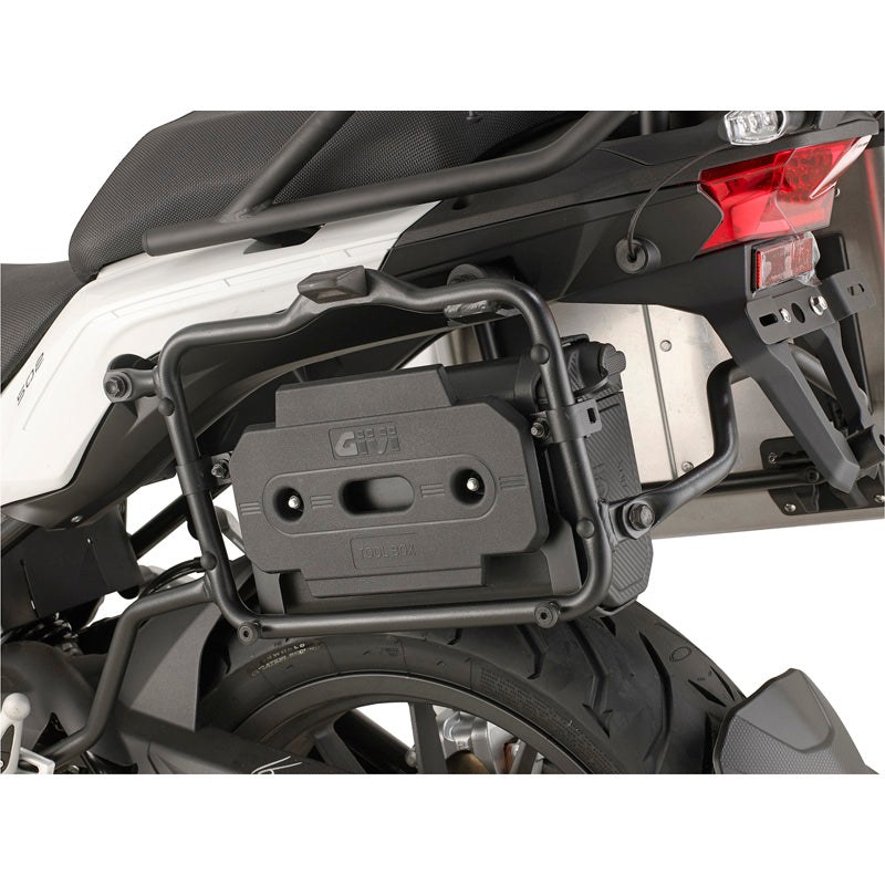 GIVI SPECIFIC KIT TIGER 800XC/XR 18 TO INSTALL 076-S250 TL8705KIT