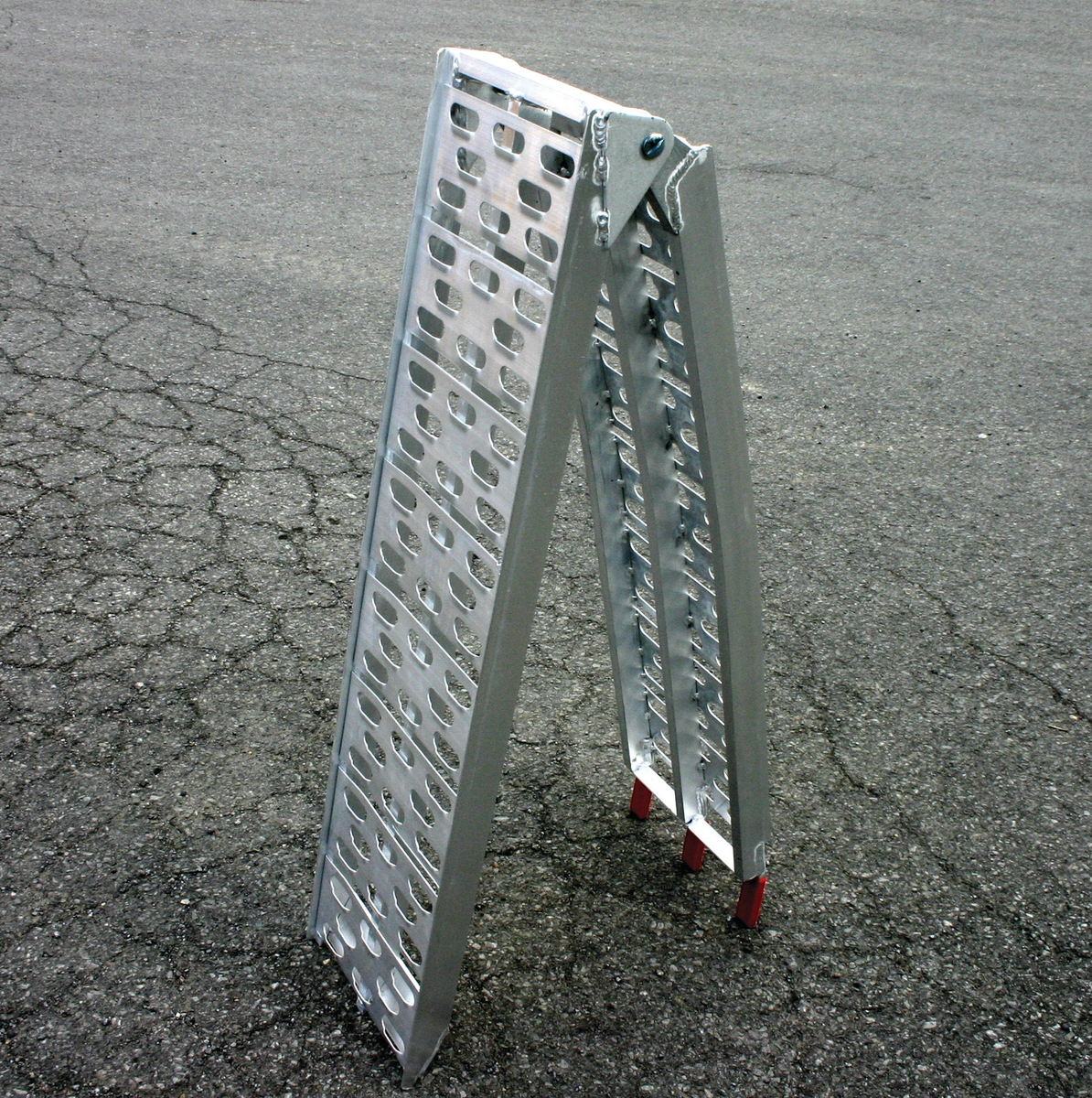 BVP 750LB LOUVERED ALUM. RAMP 89 X 12 (EA) ATV-001