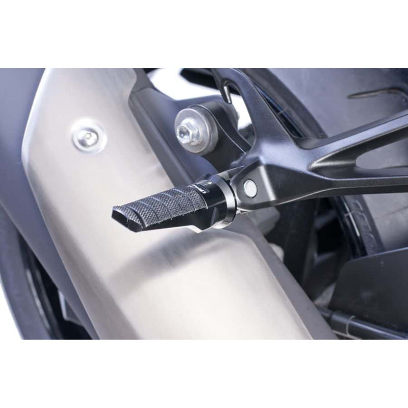 PUIG PASSENGER FOOTPEG ADAPTOR (KAWASAKI) ZX-6R NINJA 6351N