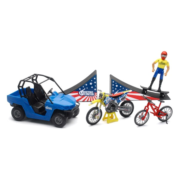 NEW RAY TOYS SCALE MODEL 1:18 NITRO CIRCUS PLAYSET 67685
