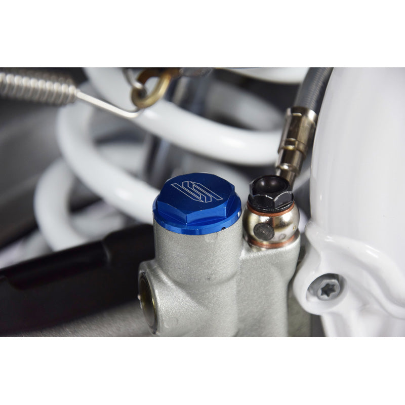 SCAR REAR BRAKE RESERVOIR COVER BREMBO - BLUE 5901B
