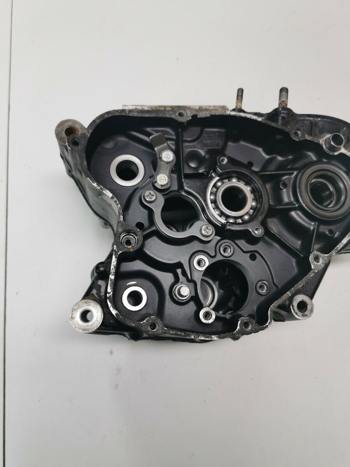 Suzuki PE175 1982 right left crankcase crank case 1983 1984