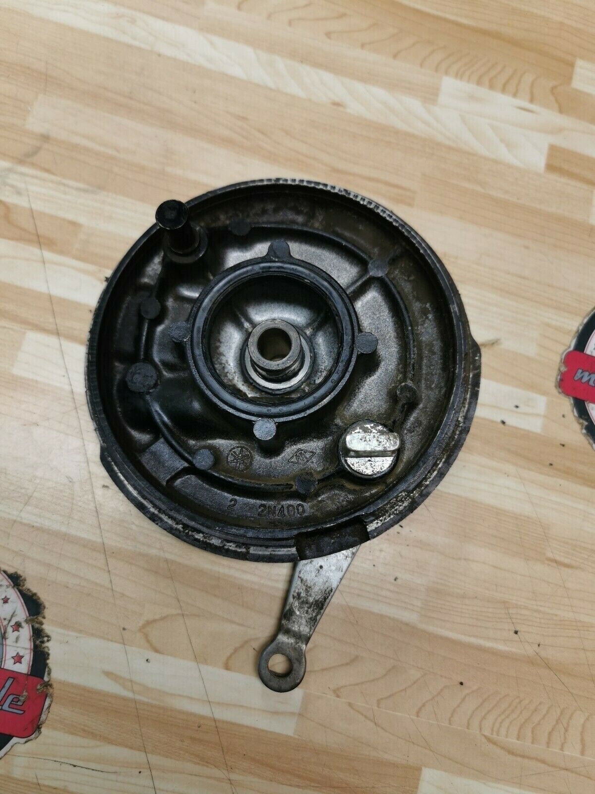 Yamaha XT200 1982 front brake panel drum plate camshaft lever XT125 1982 1983