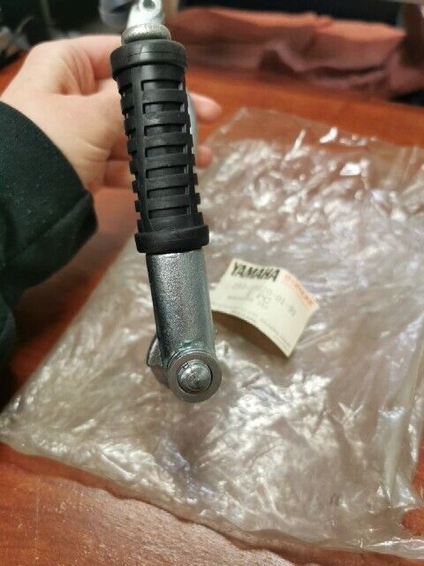 NOS Yamaha 1980 FS1DX FS1 KICK CRANK 283-15620-01-91 SUB 283-15620-01-00 Y118