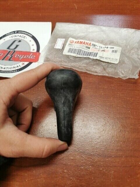 NOS Yamaha YFM700 YFM550 YFM450 YFM350 SHIFT LEVER KNOB 28P-18174-00-00 Y103