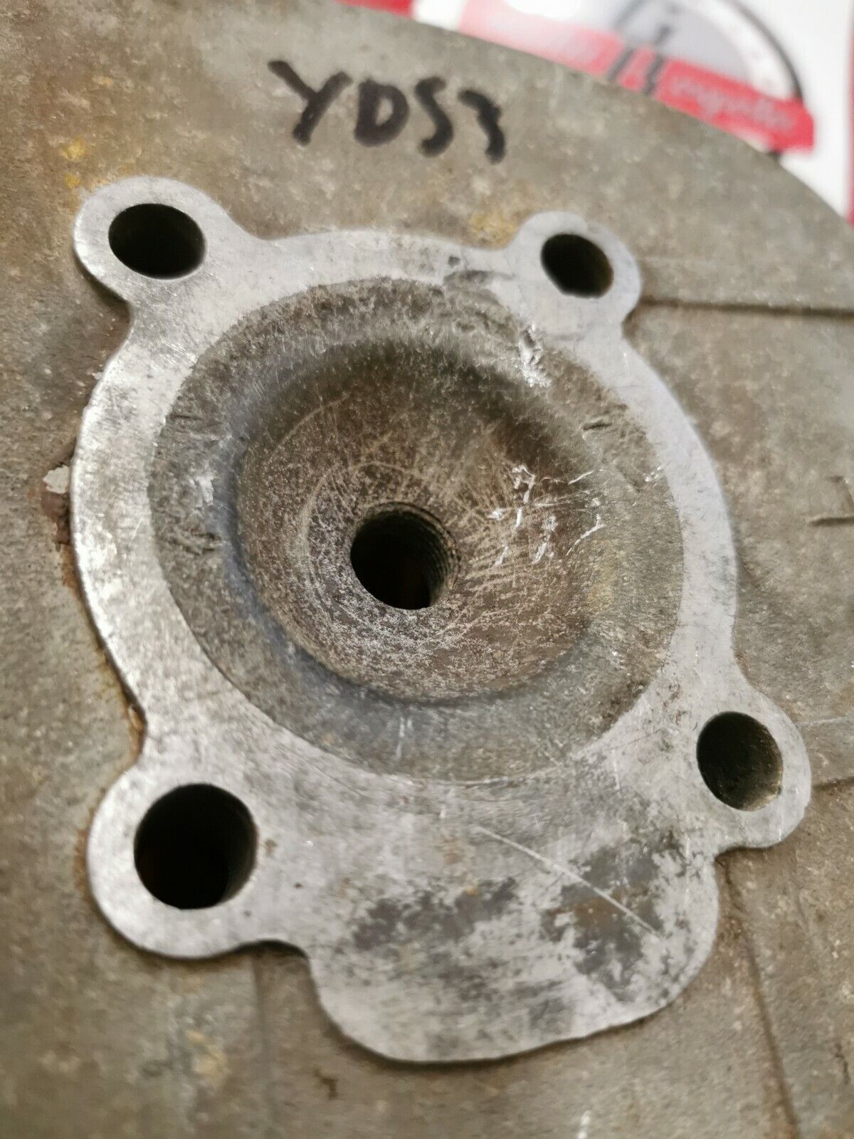 Yamaha YDS3 left cylinder head jug barrel cover 1965 1966 T