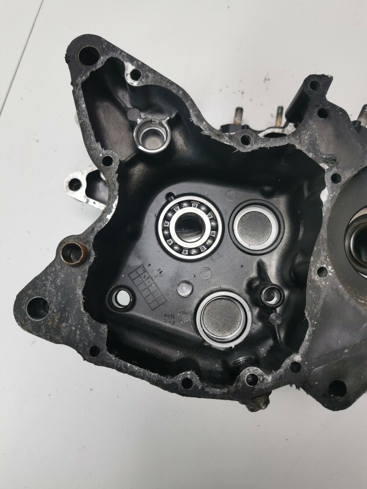 Suzuki PE175 1982 right left crankcase crank case 1983 1984