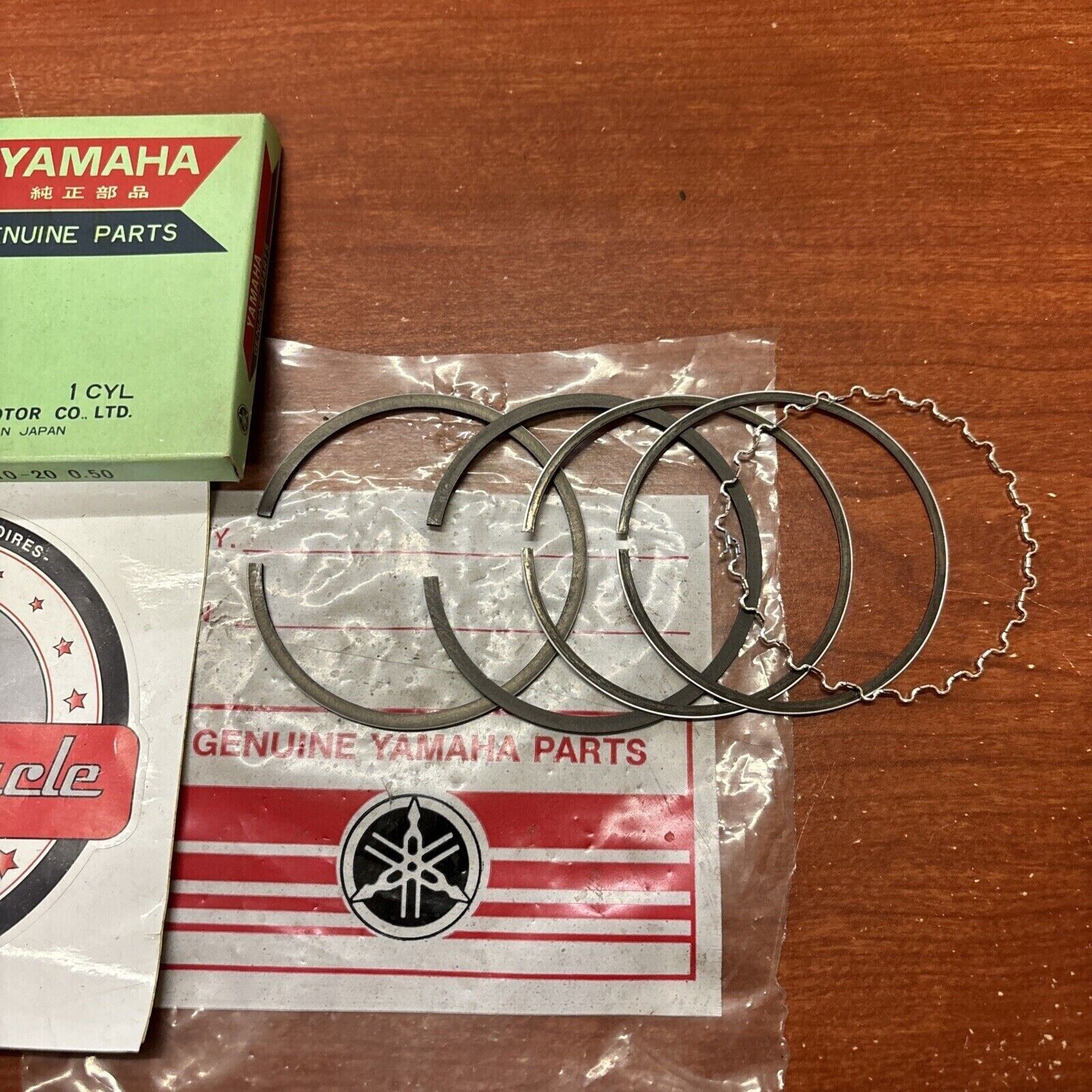 NOS Yamaha 1976 1977 XS360 PISTON RING 0.50 1L9-11610-20-00 Y174