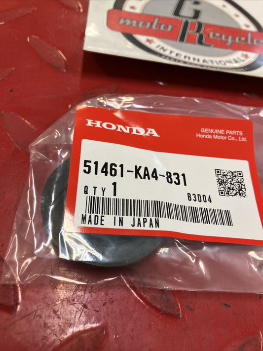 NEW Honda CR125R CR250R CR500R Front fork rubber cap cover 51461-KA4-831 H99