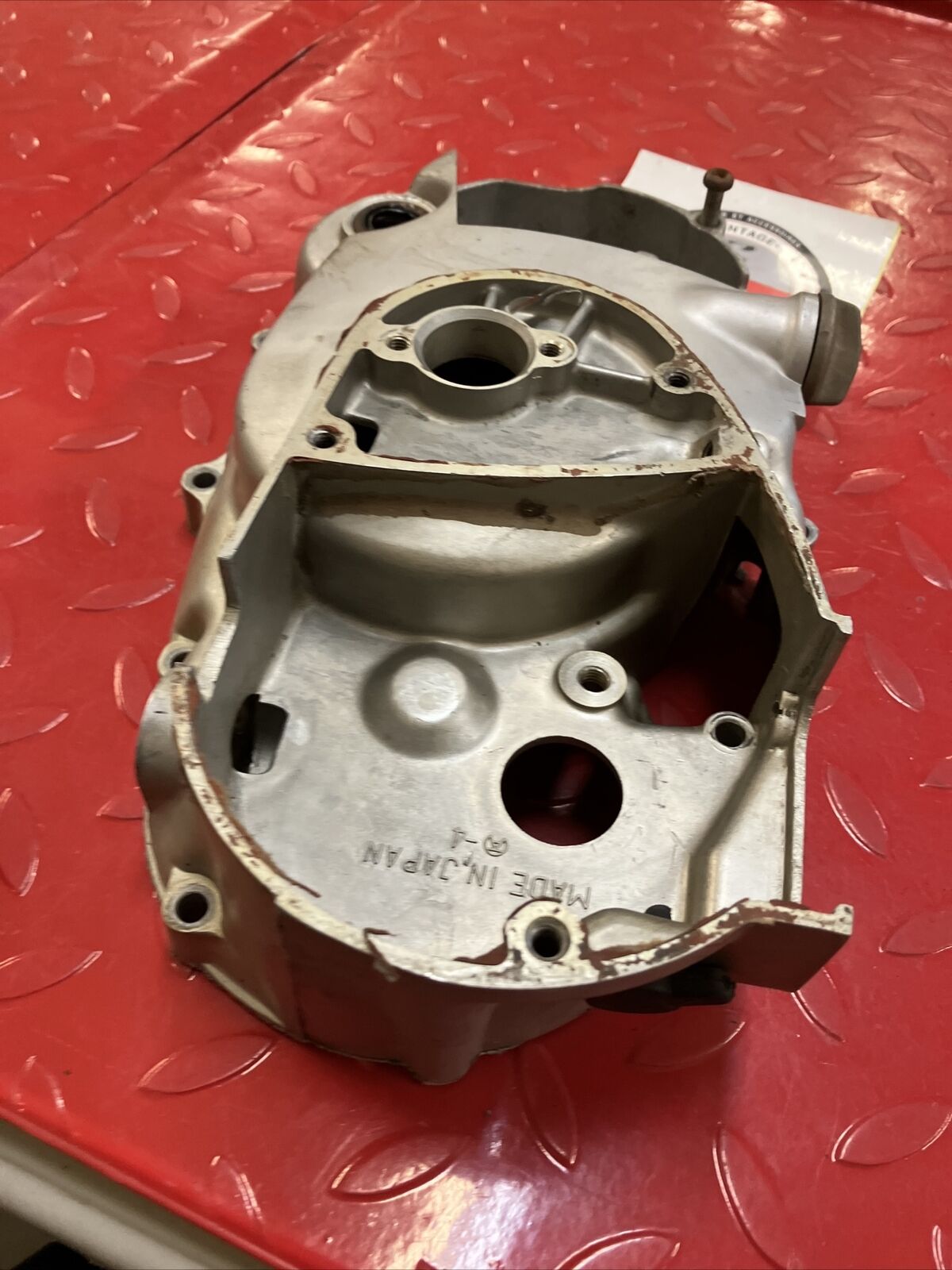 Kawasaki G5 1972 right side engine clutch cover