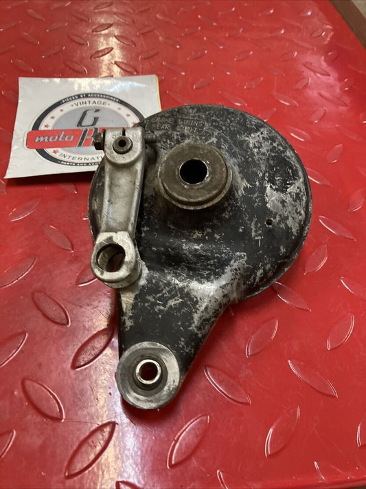 Suzuki RM125 1982 rear brake panel drum hub lever arm 1981