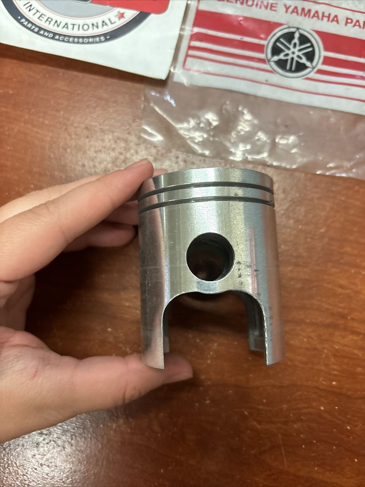 NOS Yamaha 1972 DS7 PISTON O/S 0.50 280-11636-00-00 Y176