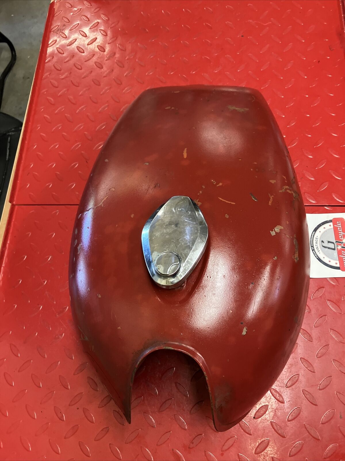 Kawasaki KZ900 KZ1000 Fuel tank gas petrol reservoir