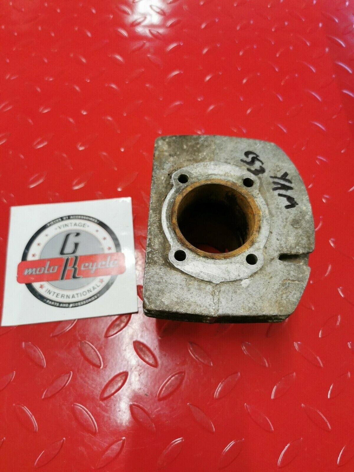 Yamaha CS3 200 Right cylinder jug barrel T