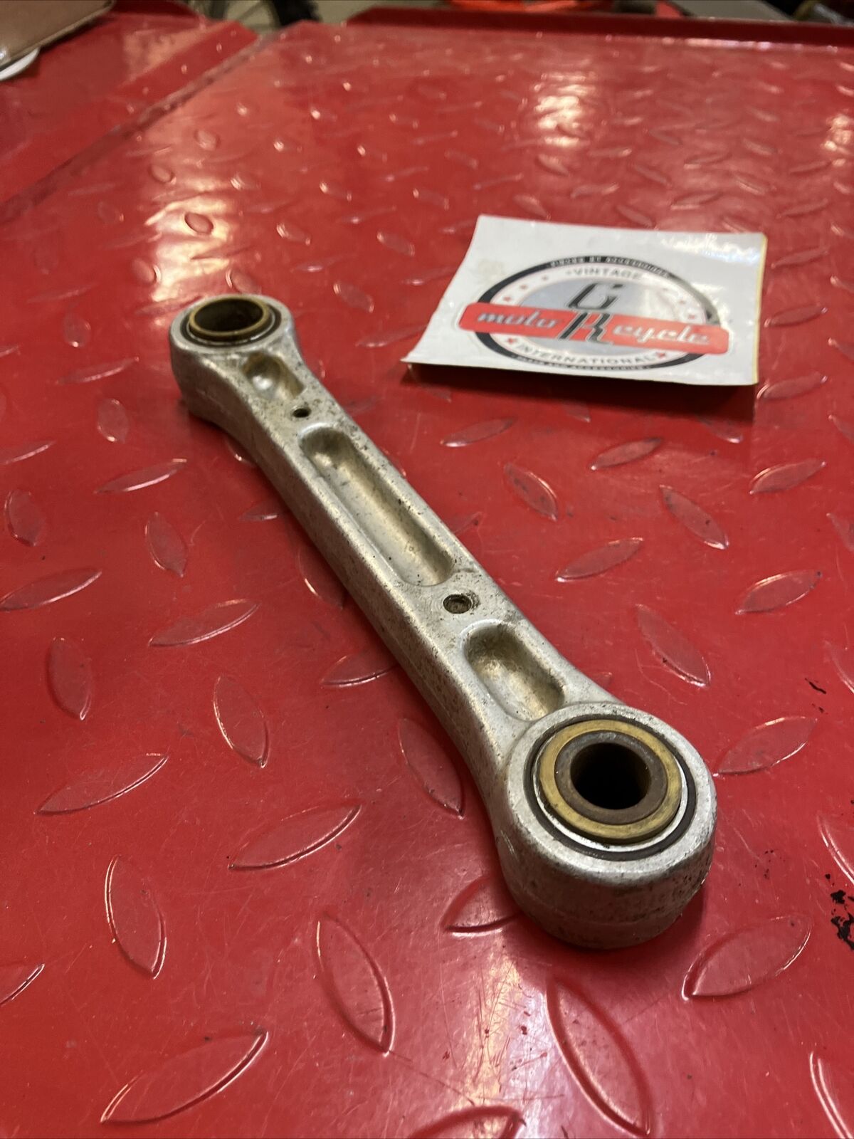 Kawasaki KDX200 1987 swingarm linkage rear tie rod uni trak suspension 1986 1988