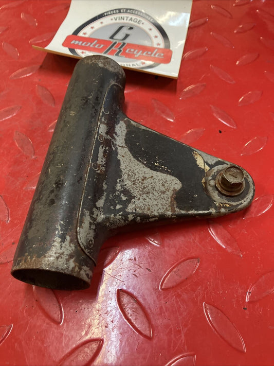 Yamaha RD400 1977 Left fork upper cover headlight bracket 1976 1978 2