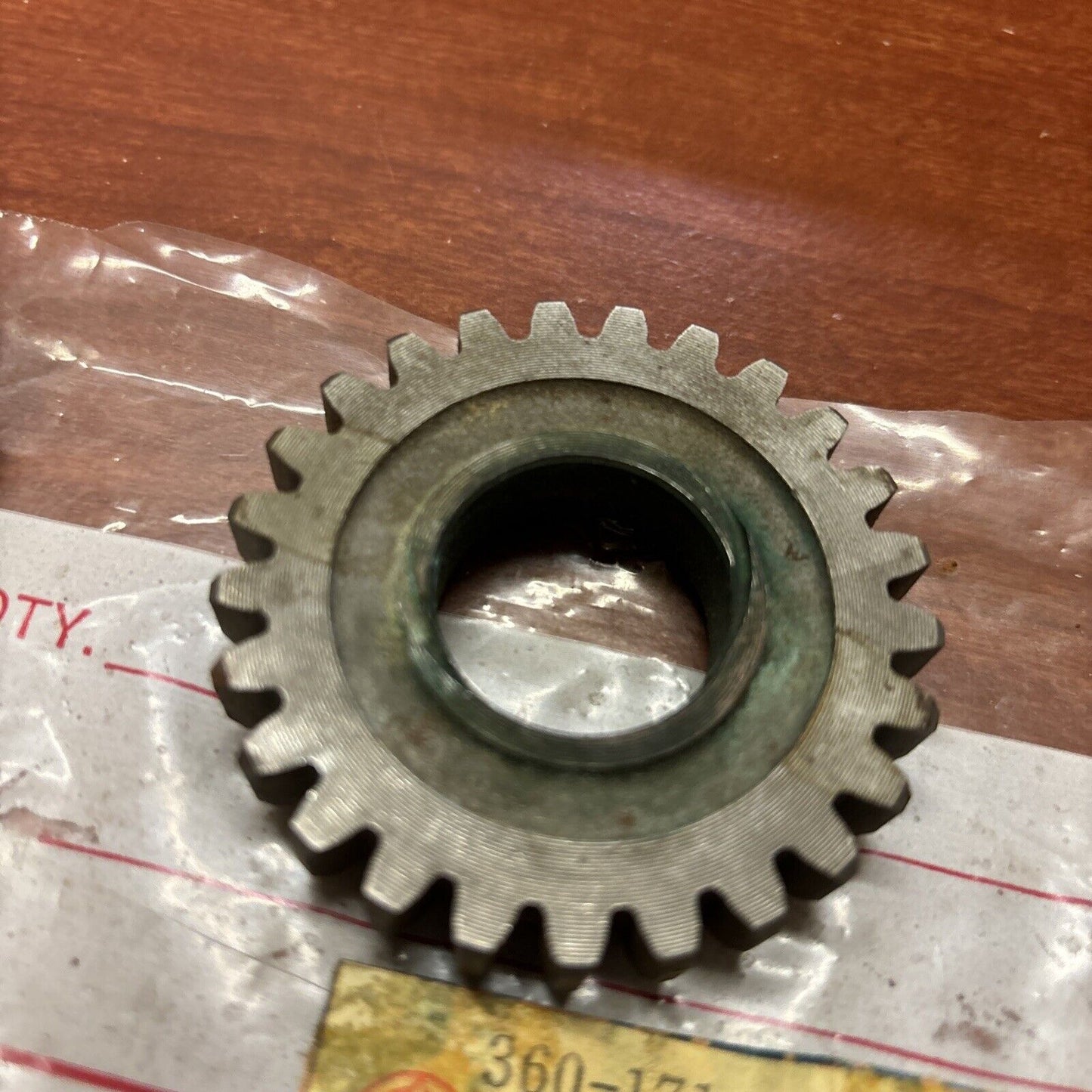 NOS Yamaha 1973 - 1975 RD250 RD350 4TH PINION GEAR 360-17141-00-00 Y172