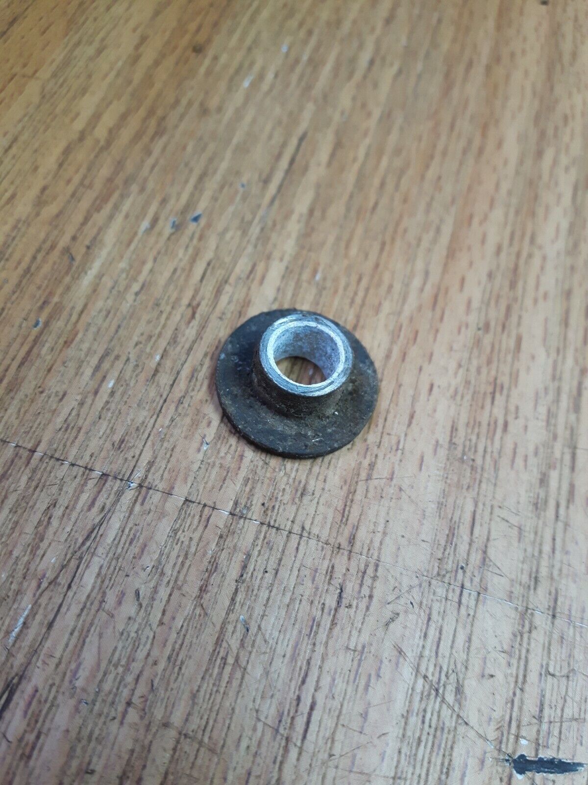 Honda CR250R 1989 fuel gas tank setting spacer collar