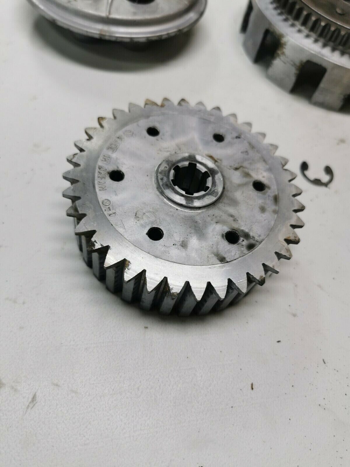 Suzuki RM250 1976 clutch basket hub pressure plate 21200-41100 21411-41101