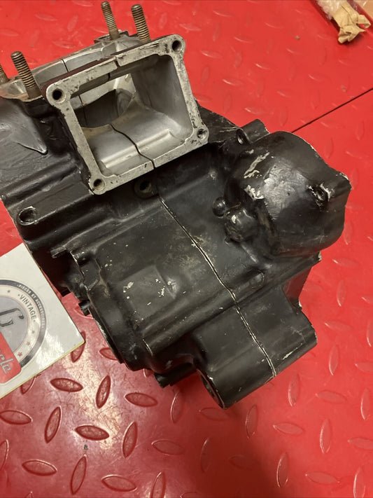Honda CR125R 1987 Crankcase set left right crank case