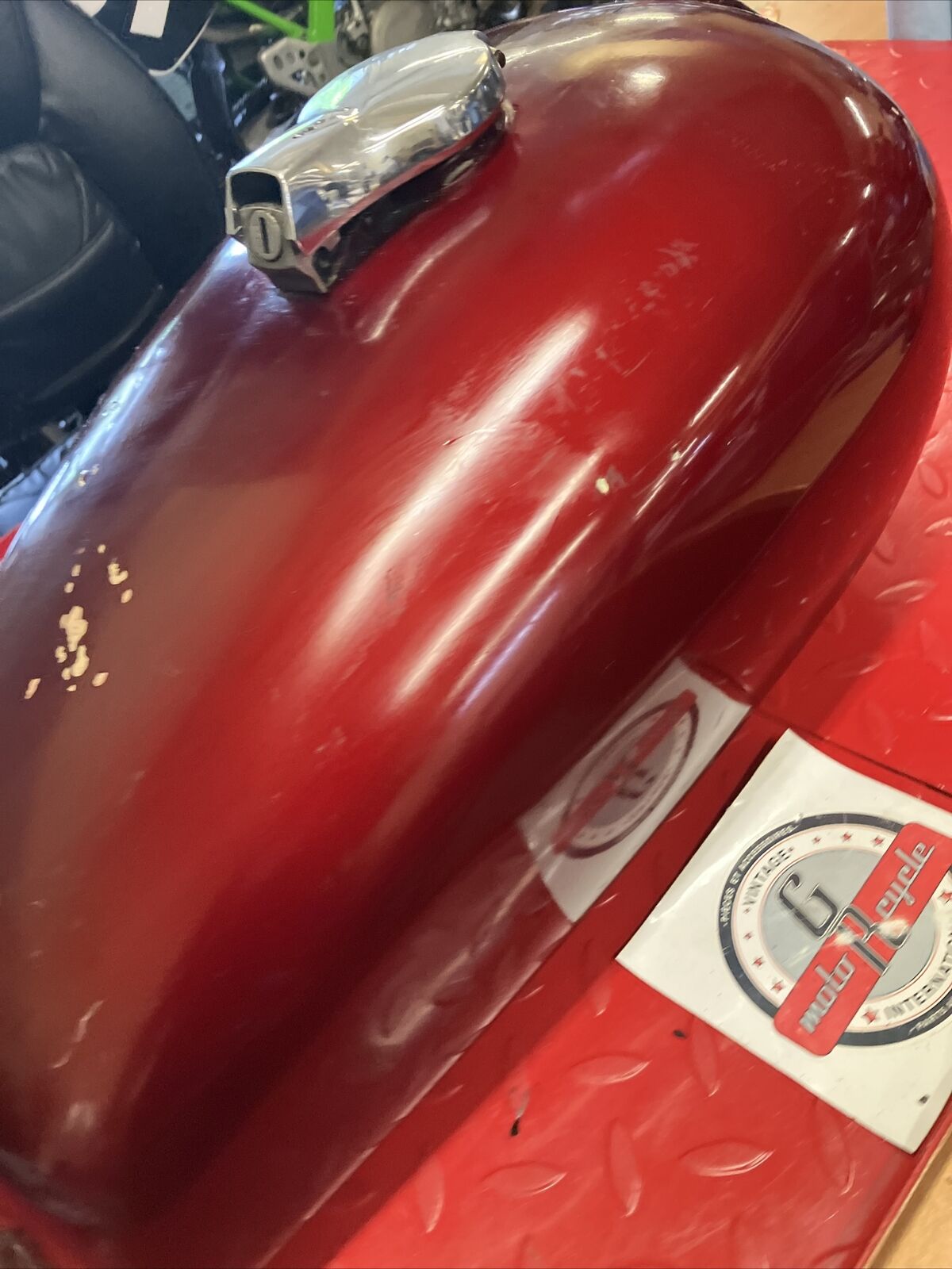 Yamaha XS650 1976 Fuel tank gas petrol reservoir