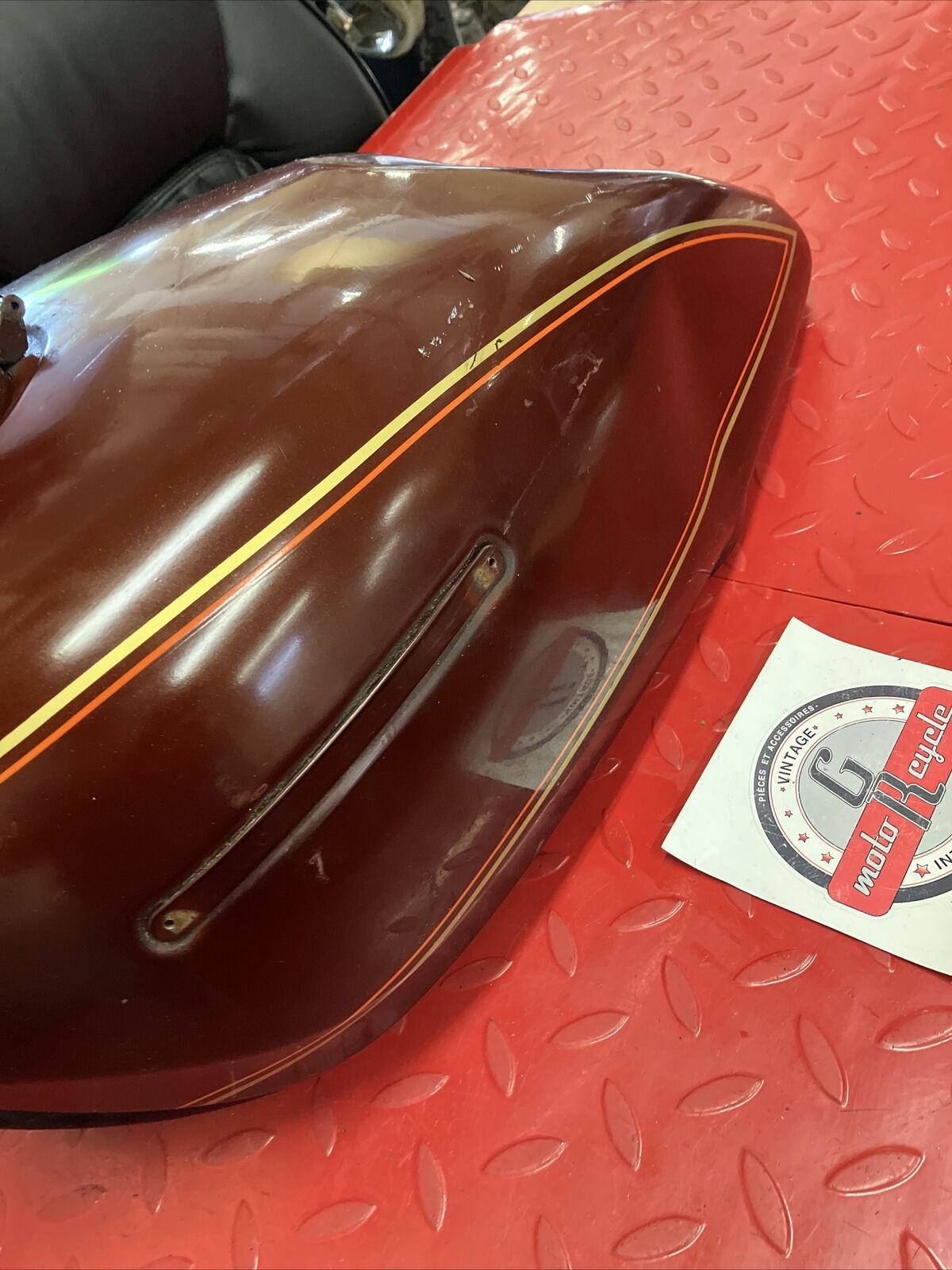 Kawasaki KZ750 1977 Fuel tank gas petrol reservoir 1976 1978 1979