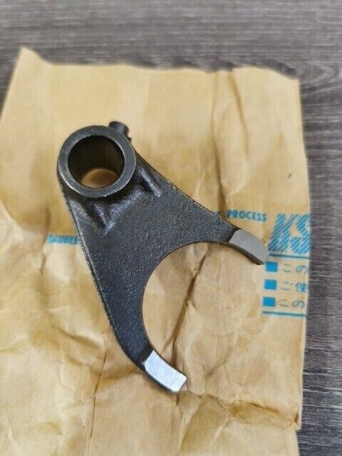 NOS SUZUKI RM85L RM80 RM85L5 GEAR SHIFT FORK 25221-02B41-000 S44
