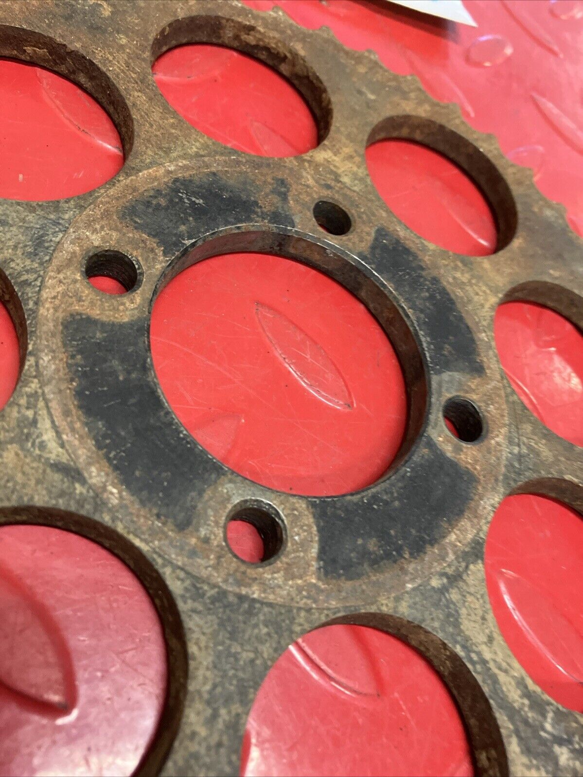 Suzuki RV90 1975 Rear sprocket 47T OEM 1973 - 1977