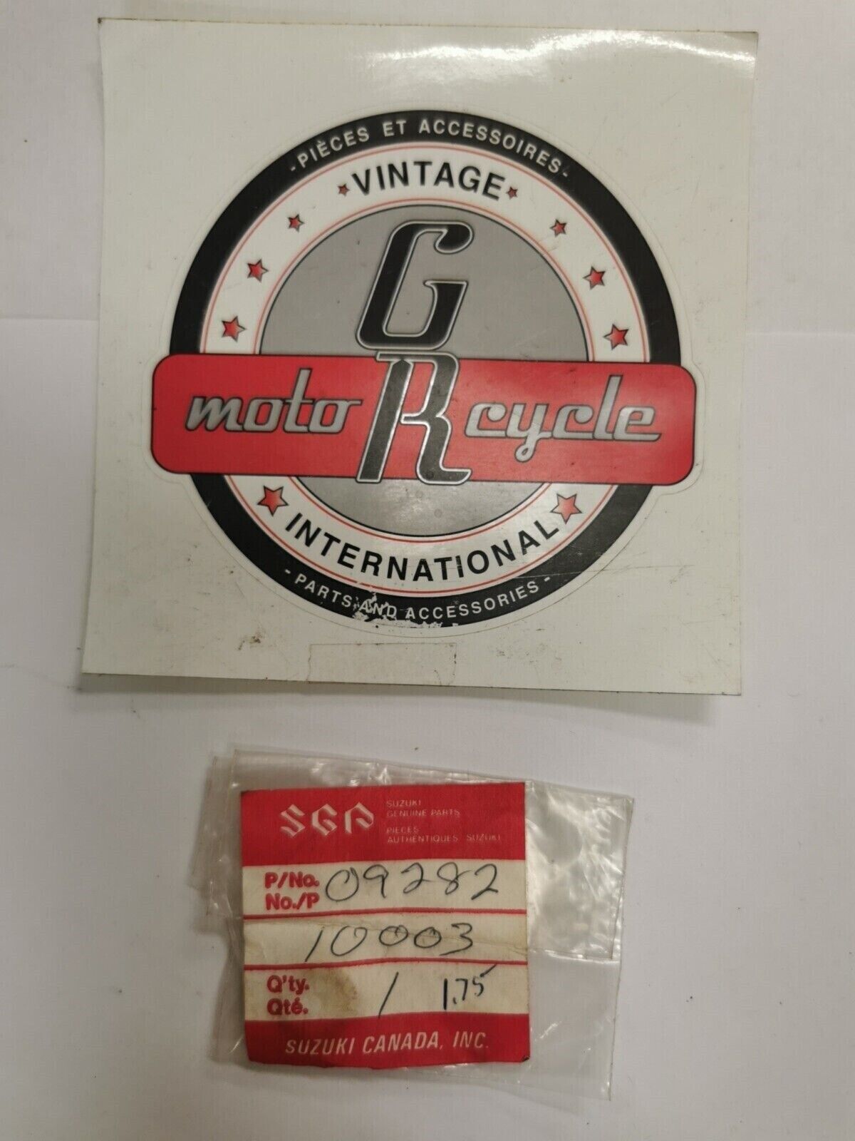 NOS SUZUKI OIL SEAL 10X17X5.5 09282-10003 S29