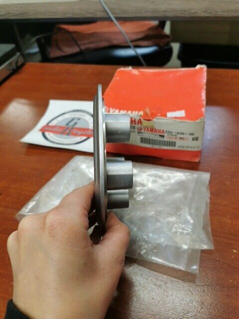 NOS Yamaha XVS650 XV535 XV500 PRESSURE PLATE 22U-16351-00-00 Y103