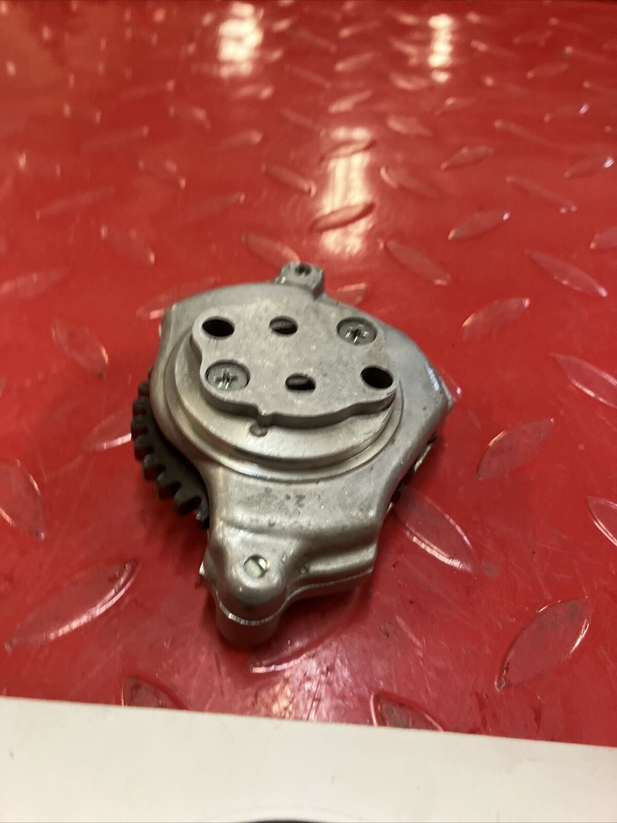 Honda XR80R 1986 oil pump