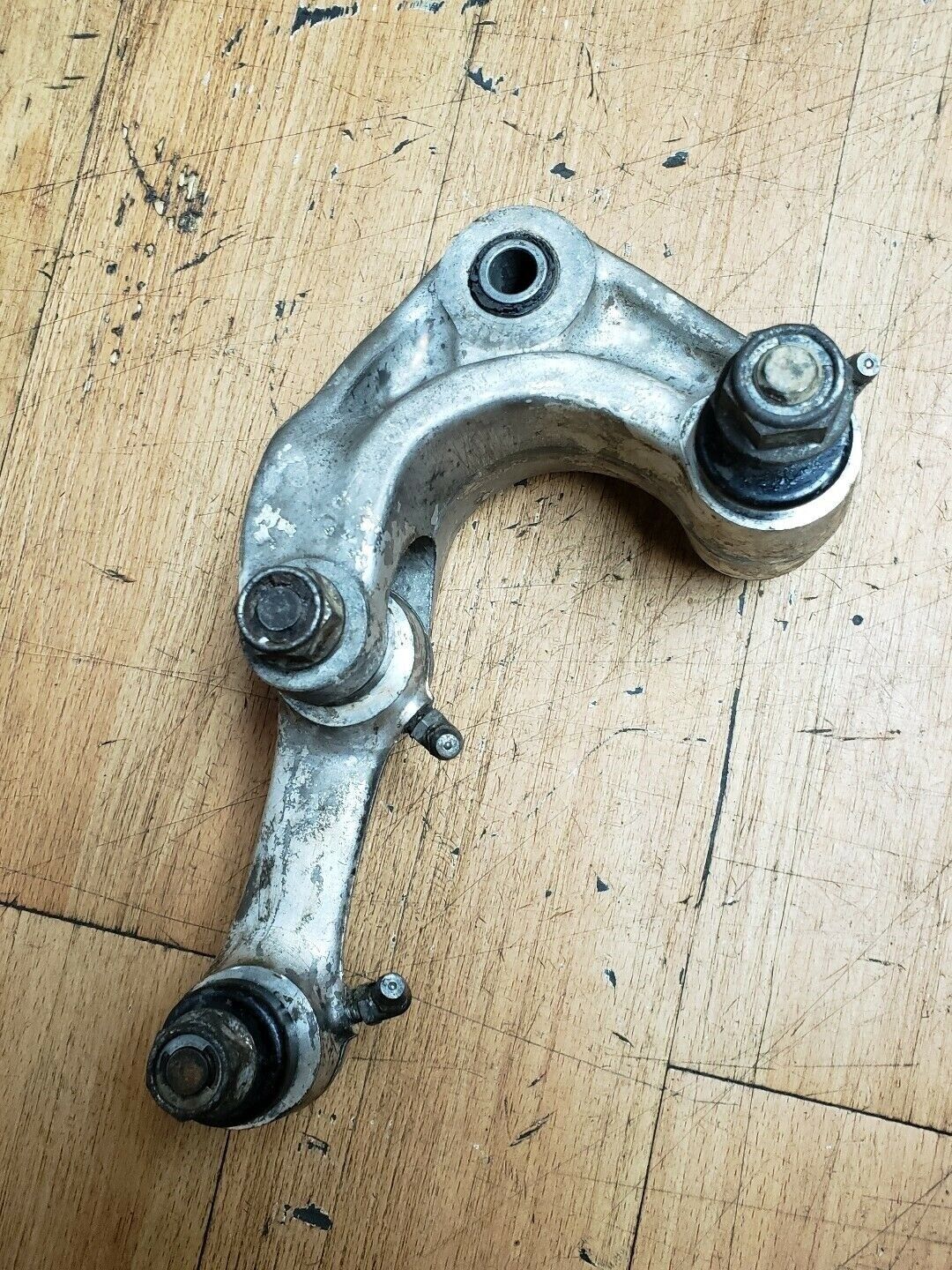 XL350 1984 Rear shock linkage arm knuckle XR XL 200 250 350 500 600 1983-1987