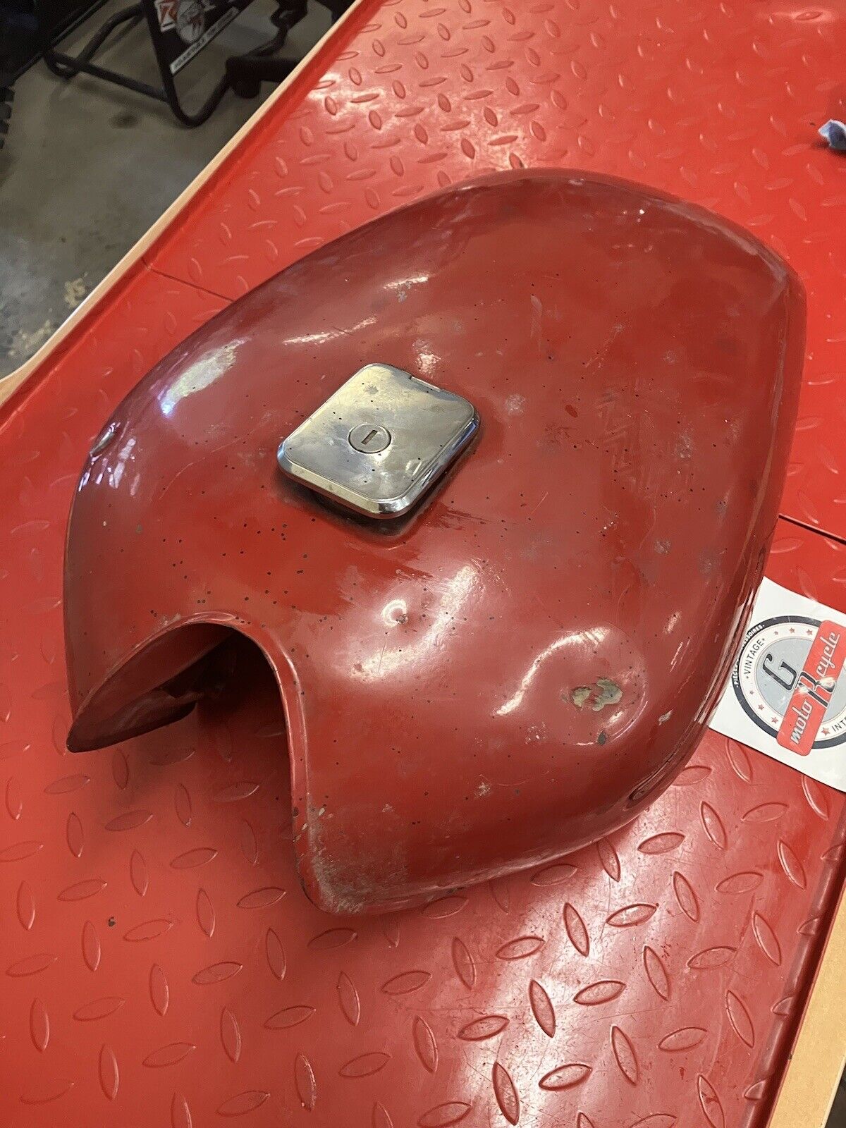 Kawasaki KZ750E 1980 Fuel tank gas petrol reservoir