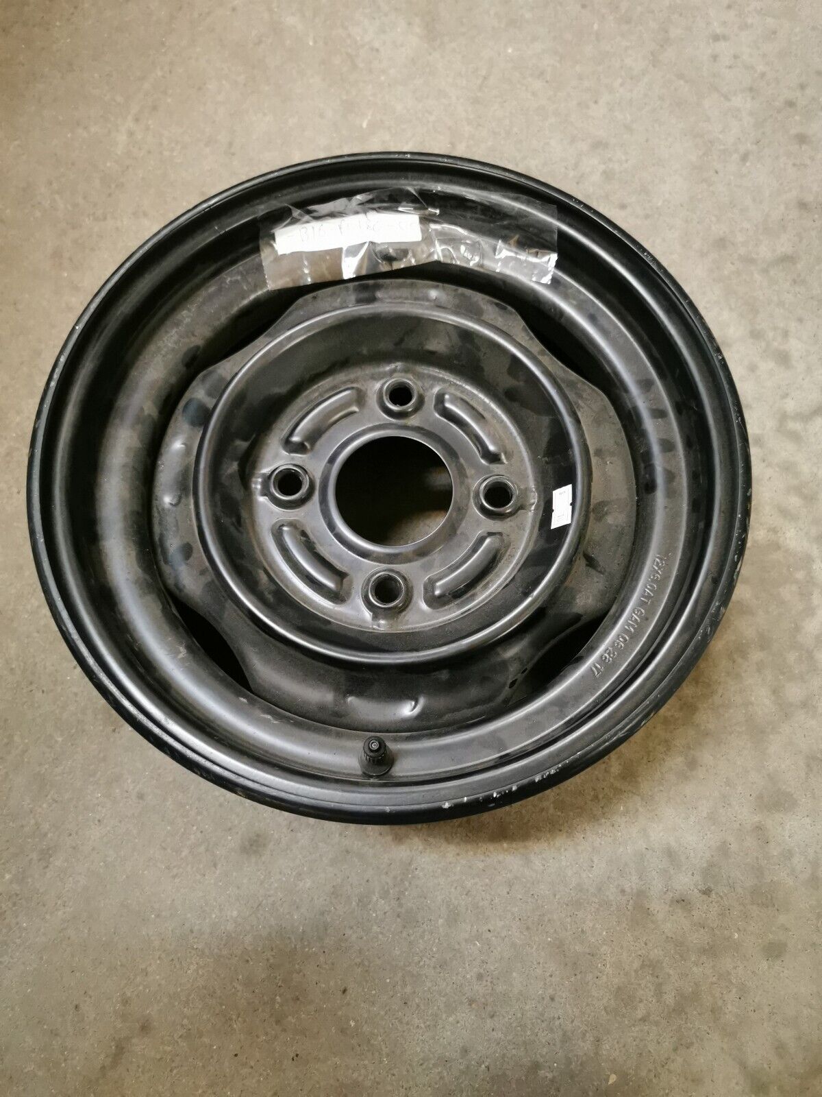 NOS YAMAHA 12X6 Rear Wheel Comp B16-F5180-00