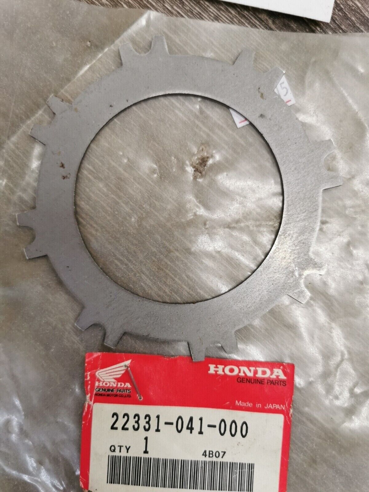 NOS HONDA Z50 CLUTCH PLATE 22331-041-000 H56