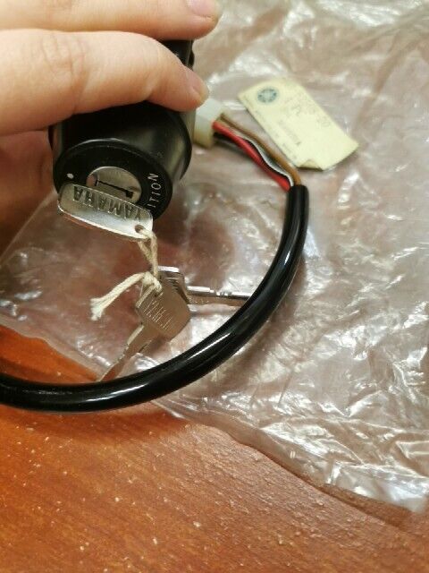 NOS Yamaha DT100 DT125 DT1 MAIN SWITCH 443-82508-20-00 SUB 443-82508-21-00 Y140