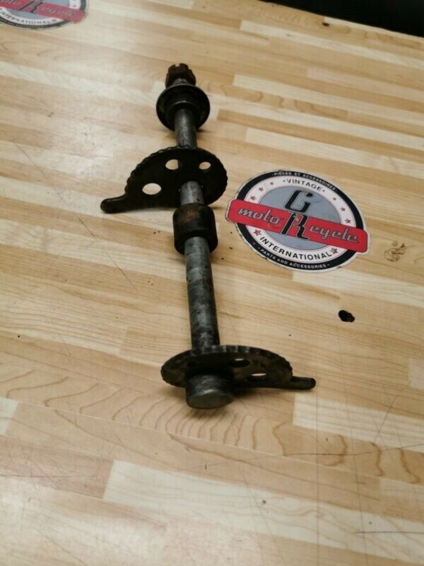 Yamaha MX175 1981 rear wheel axle bolt shaft adjuster collar 5X3-25381-00-00