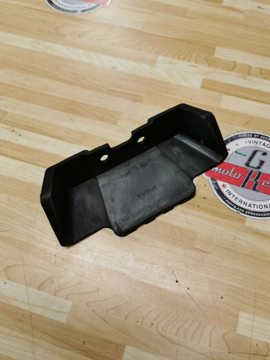 Suzuki RMZ450 2006 fuel tank mount rubber cushion 2005