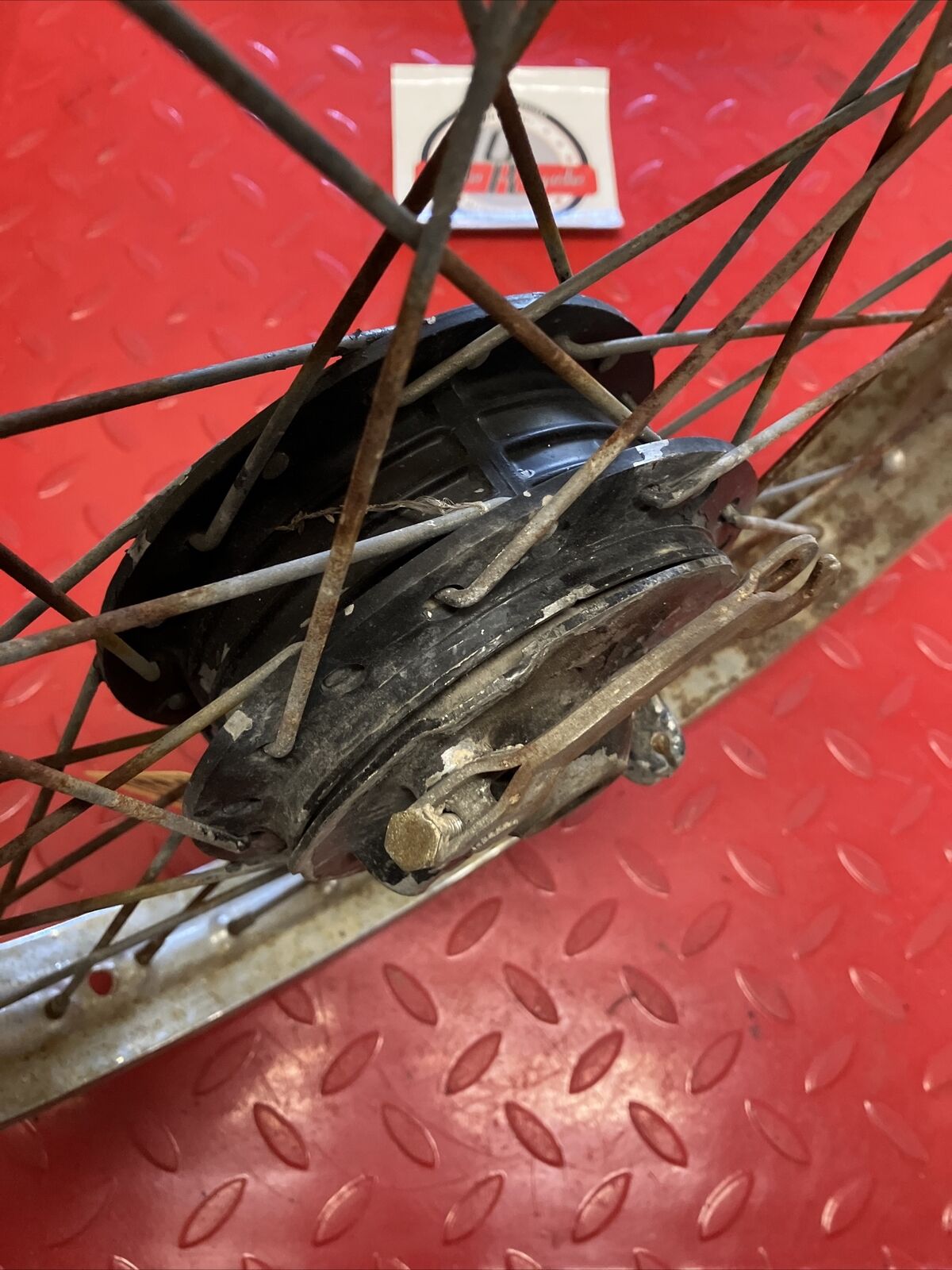 Yamaha YZ80 1979 front wheel hub rim spoke 462-25111-01-98 2