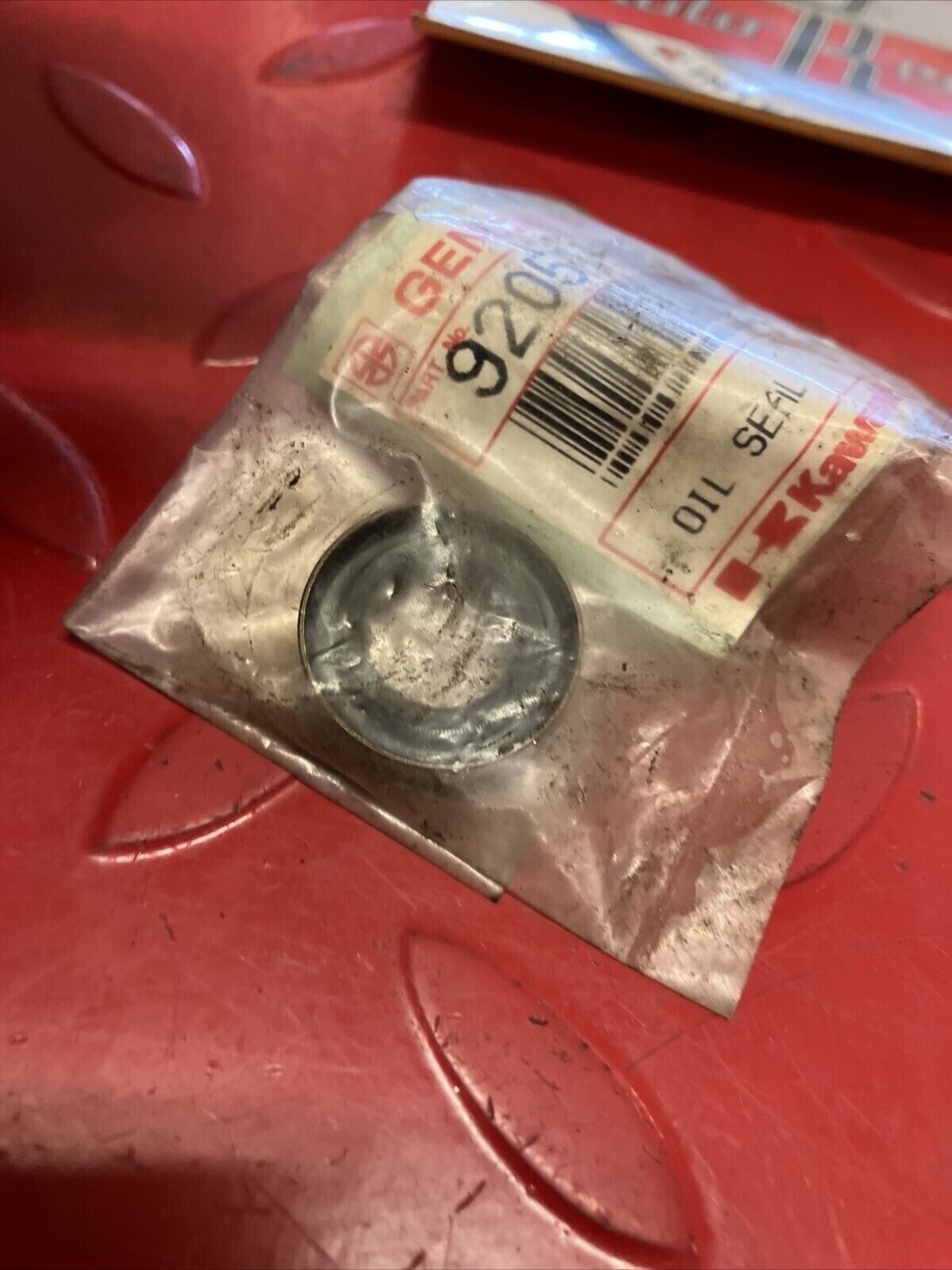 NOS KAWASAKI OIL SEAL 92051-005 K12