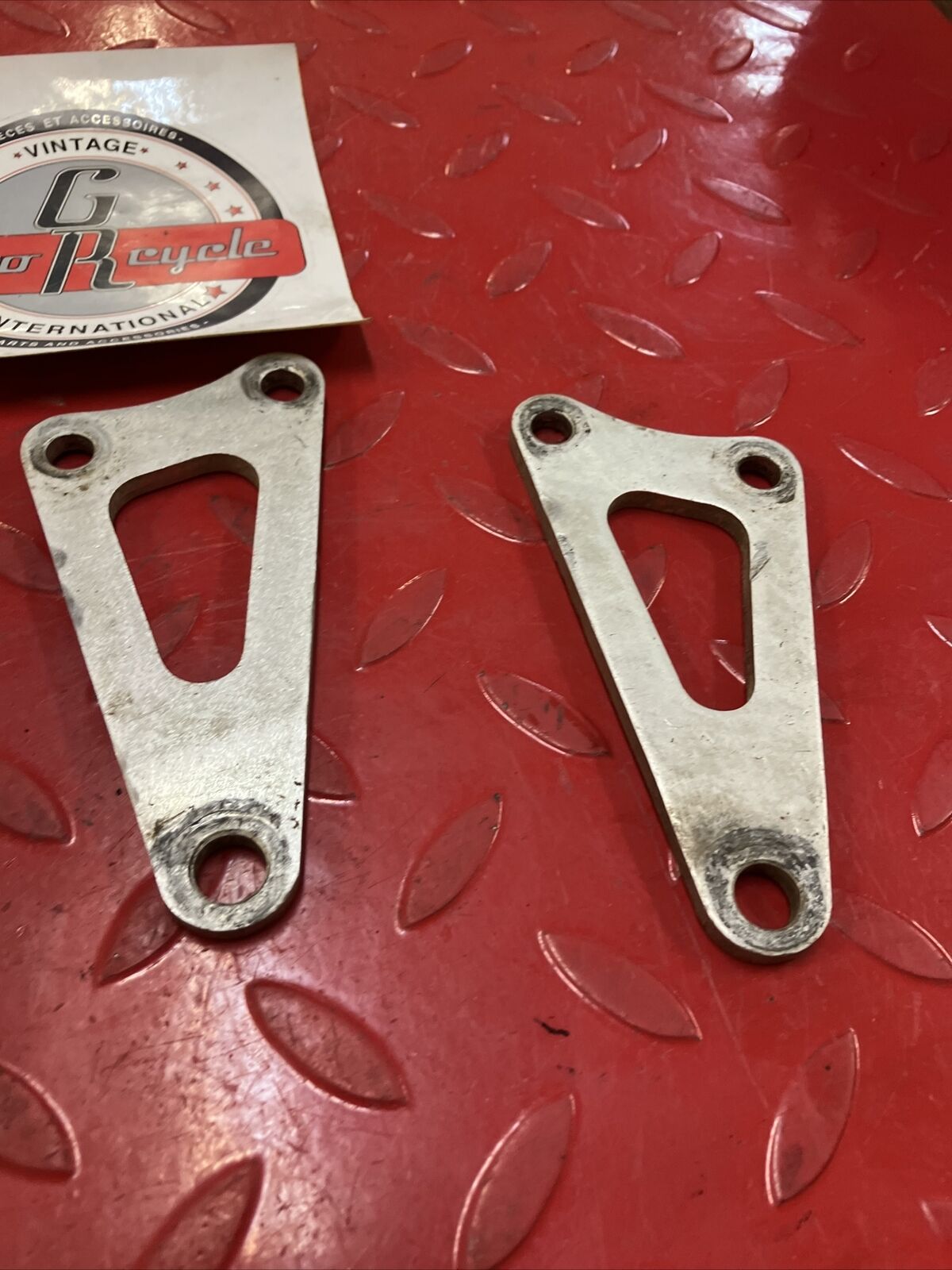 Honda CR250R 1984 engine motor mounts mounting plate bracket hanger
