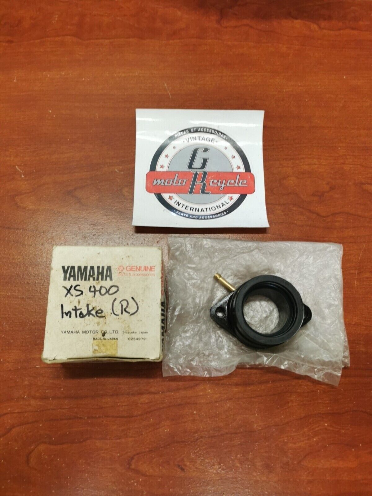 NOS Yamaha 1977 - 1982 XS400 CARBURETOR JOINT 2A2-13586-00-00 Y86