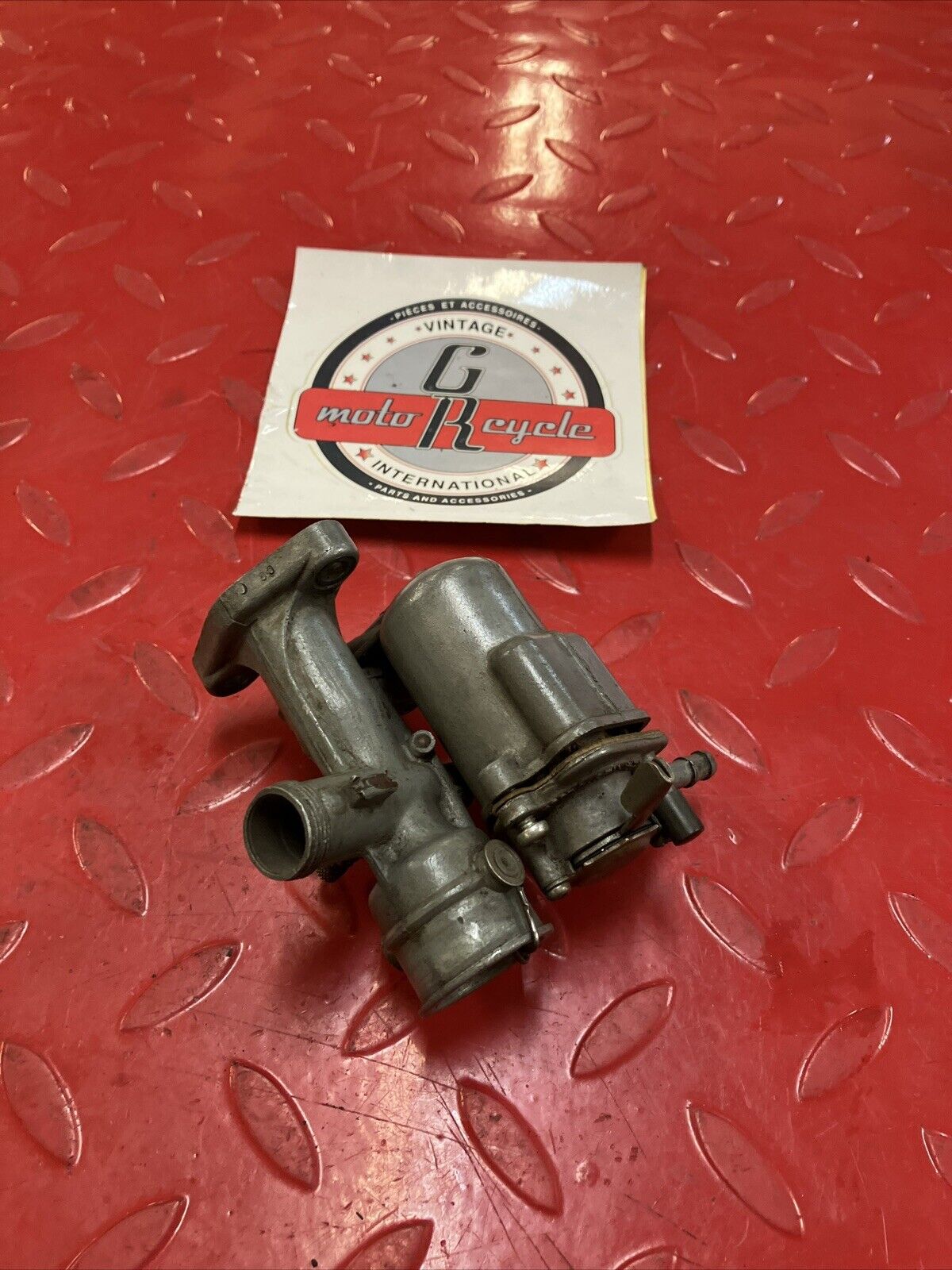 Honda C105 C105T CA105T Trail 55 carburetor carb petcock fuel valve