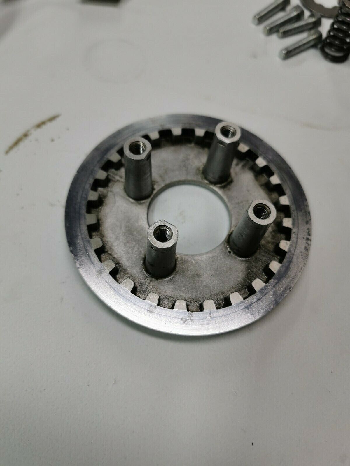 Honda XL100 1977 complete clutch outer center hub basket plate 22100-324-000