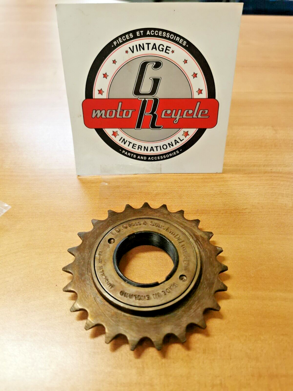 NOS BOMBARDIER PUCH MAXI FREEWHEEL SPROCKET 23 T  P1