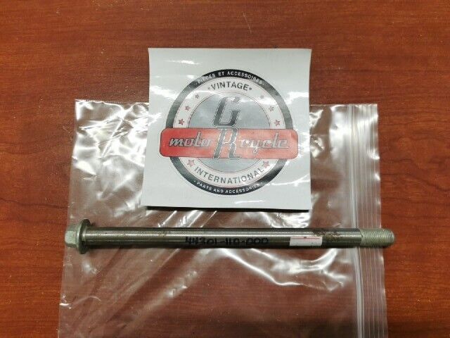 NOS Honda CB50 CR125 FRONT WHEEL AXLE 44301-110-000 SUB. 44301-KF9-900 H68