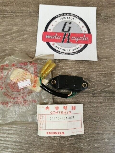 NOS HONDA GL1000 1978 1979 REGULATOR 7V 31410-431-007 H77