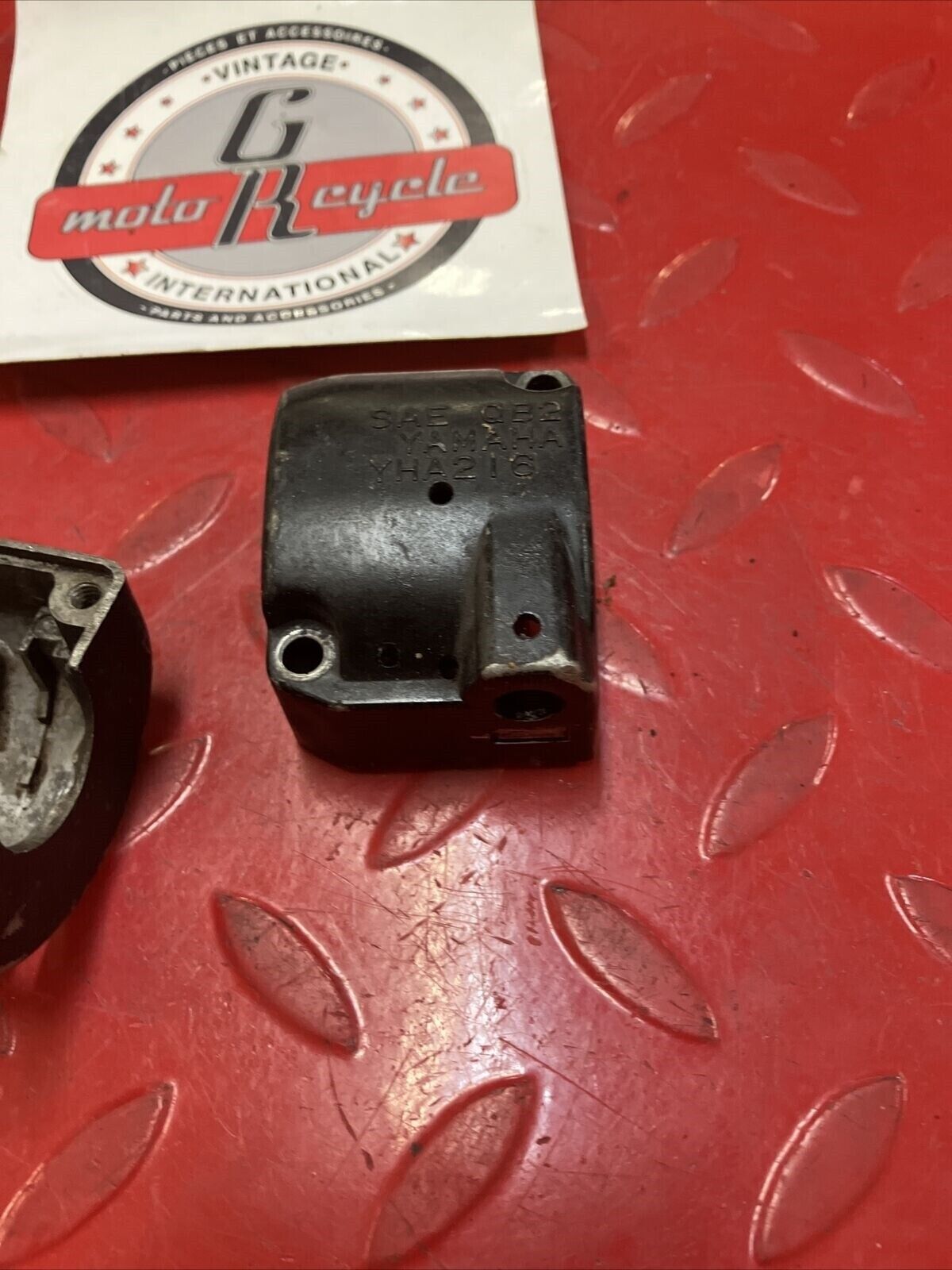 Yamaha RD400 1977 left handle switch body housing 1976 1978 1979 2