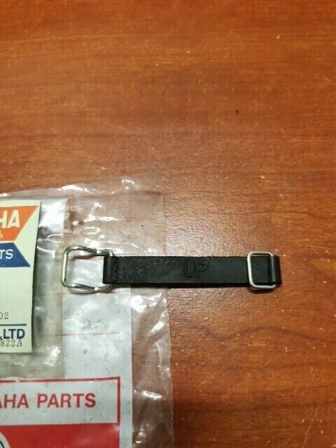 NOS Yamaha 1974 TX500 1975 XS500 HOLDER 371-14459-00-00 Y180